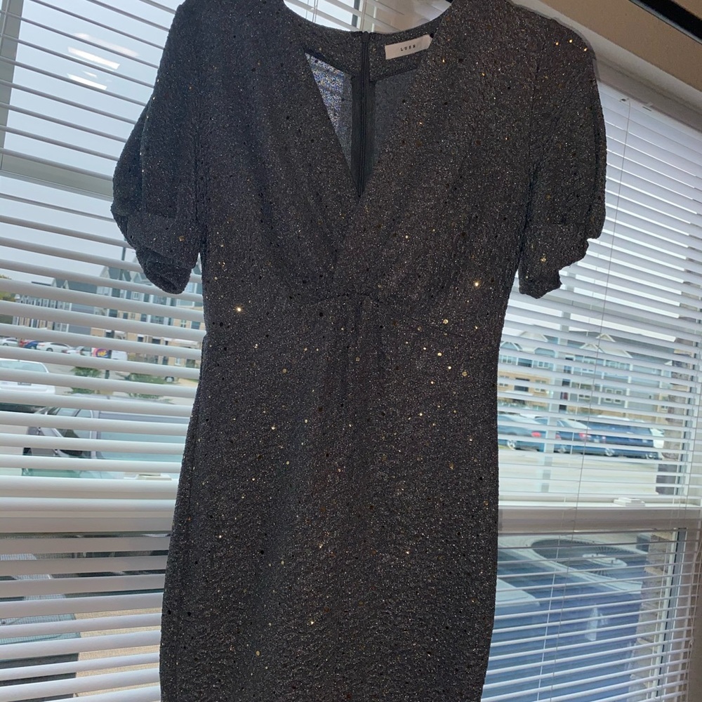 Gray/silver dress🤍
